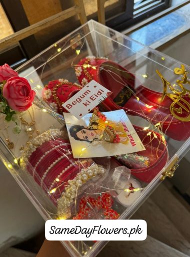Eidi Gift for Begum Lahore - SameDayFlowers.pk