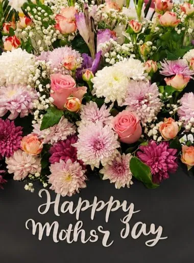 Flowers for Mother's Day Lahore - SameDayFlowers.pk