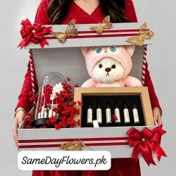 Gifts for Her on Anniversary Lahore - SameDayFlowers.pk