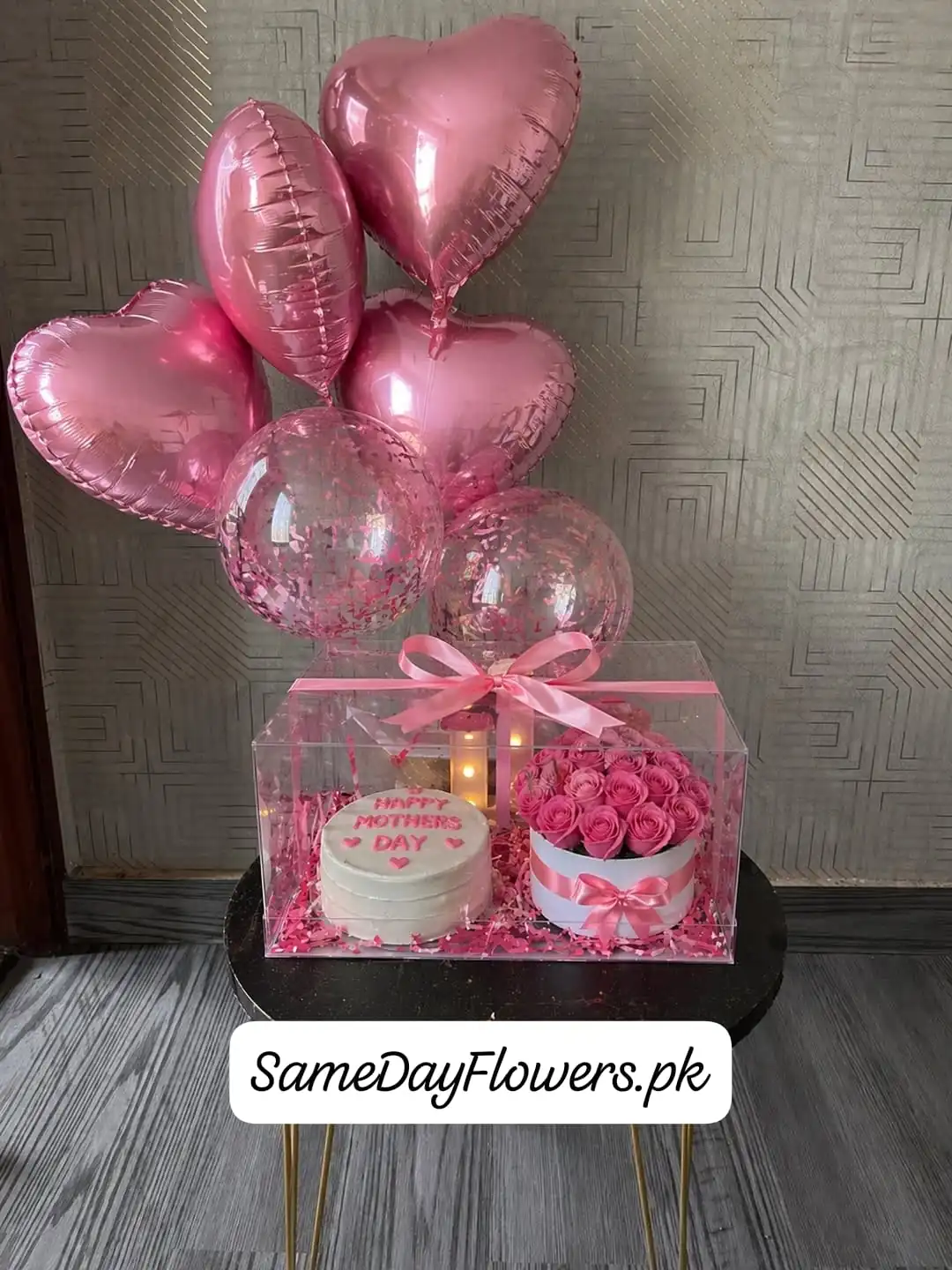 Happy Mother's Day Mother's Day Cake and Flowers Lahore - SameDayFlowers.pk