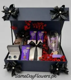 Birthday Gift for Men Lahore - SameDayFlowers.pk