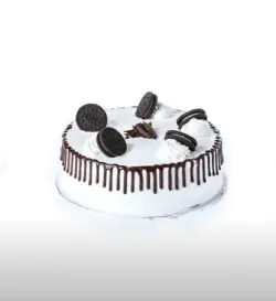 Oreo Ice Cream Cake with creamy layers and crunchy cookie toppings