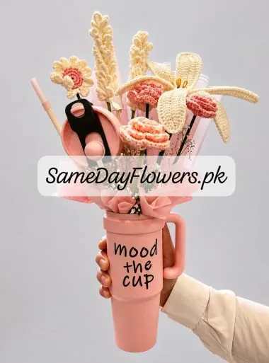 Tumbler Flower Gift Lahore - SameDayFlowers.pk