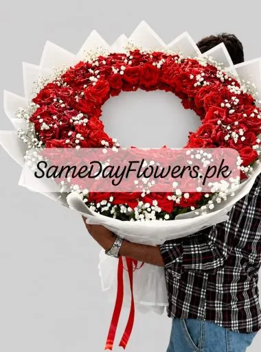 Mirror Flowers Bouquet Lahore - SameDayFlowers.pk