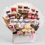 Chocolate Gift for Mom Lahore - SameDayFlowers.pk