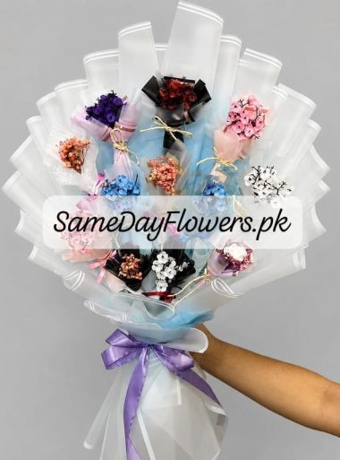 Fresh Flowers Mini Bouquet Lahore - SameDayFlowers.pk