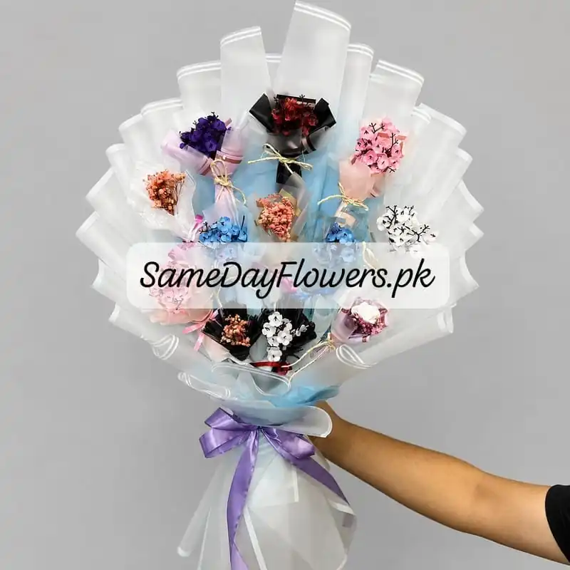 f479c723-a894-41dc-8d6b-f7d340379210 Fresh Flowers Mini Bouquet Lahore - SameDayFlowers.pk